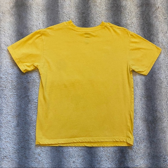 MTV Tee Shirt Mens Medium Yellow Purple Pink Blue Music Television Pepperoni - Picture 5 of 5